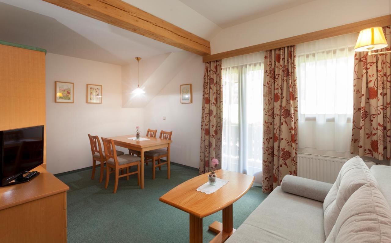 Alpenhotel Badmeister Flattach Rom bilde