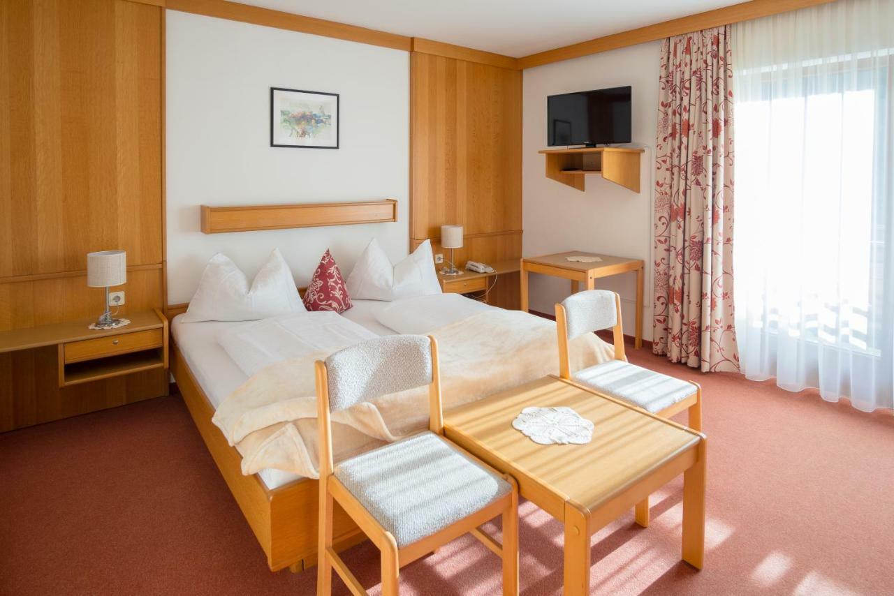 Alpenhotel Badmeister Flattach Eksteriør bilde